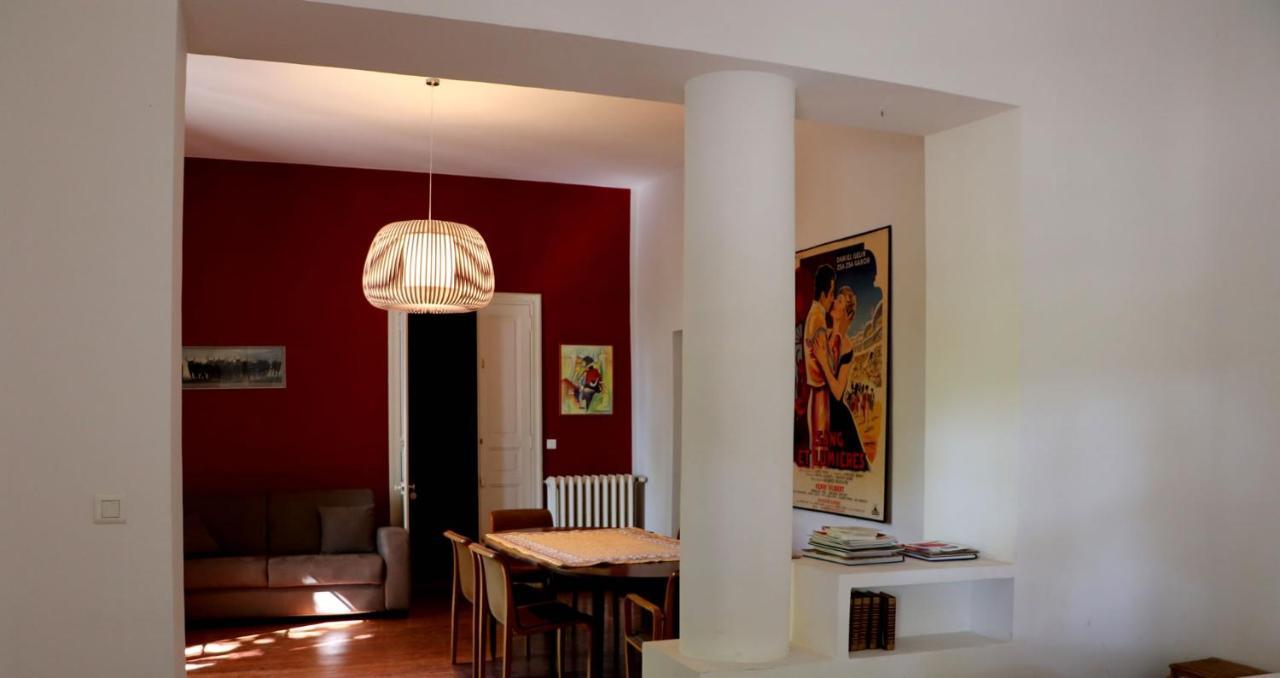 La Maison Du Soleil Vauvert Ngoại thất bức ảnh