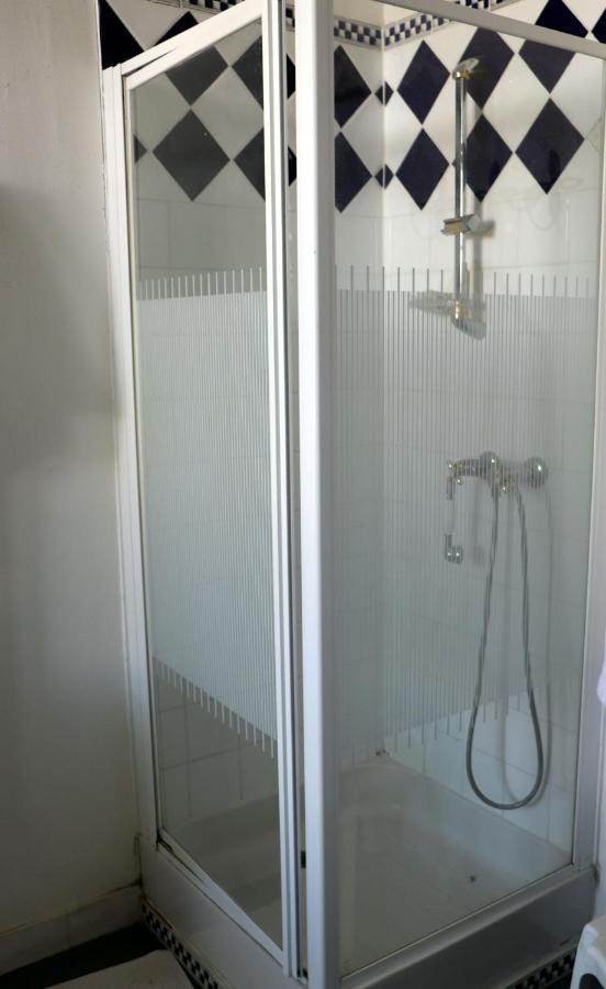 La Maison Du Soleil Vauvert Ngoại thất bức ảnh