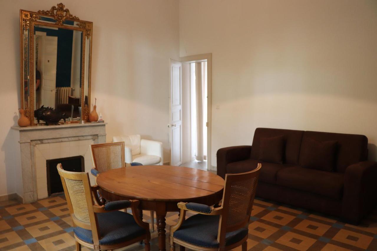 La Maison Du Soleil Vauvert Ngoại thất bức ảnh
